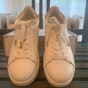 WHBM ~ Aspen Sneakers White Lace Up Streetwear Genuine Leather Casual Size 8.5